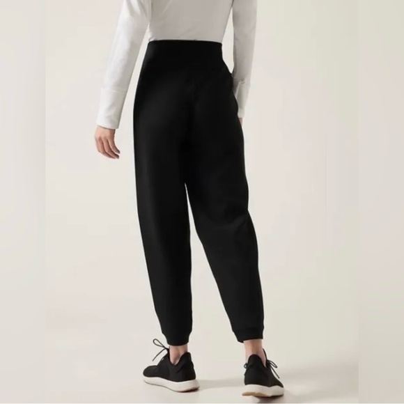 Athleta get set hybrid jogger Tall - Picture 3 of 3
